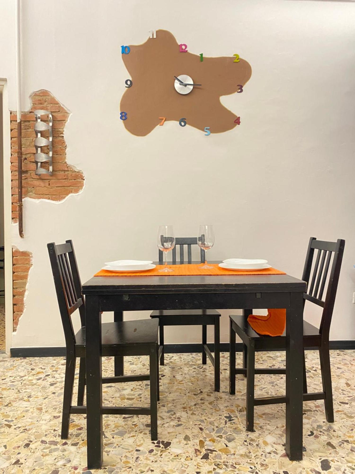 Florentia House * Florencia